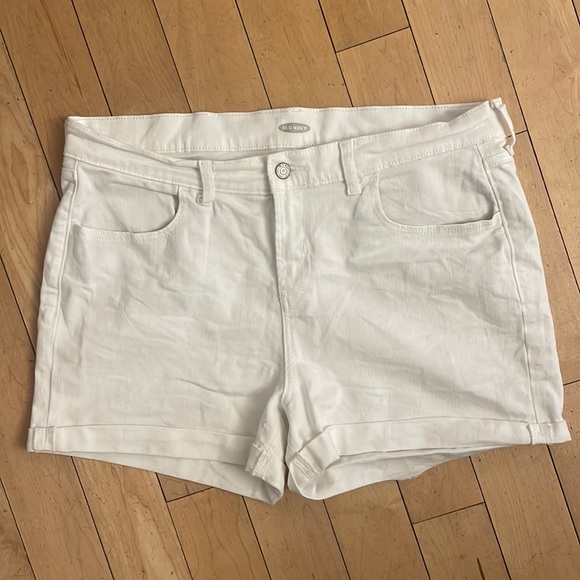 Old Navy Pants - Old Navy | White Cuffed Denim Shorts with Stretch